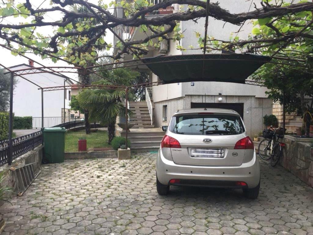 Seafront Apartment Jadri 우마그 외부 사진